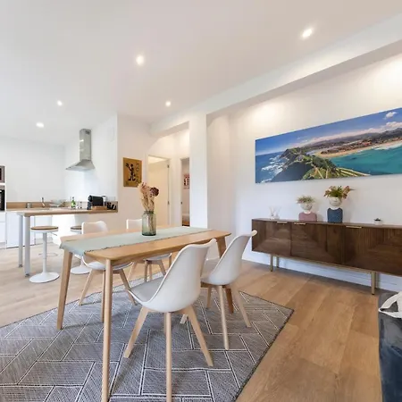 Daire Con Jardin En El Antiguo Oviedo