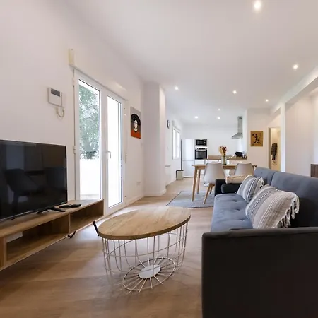 Apartment Con Jardin En El Antiguo Oviédo