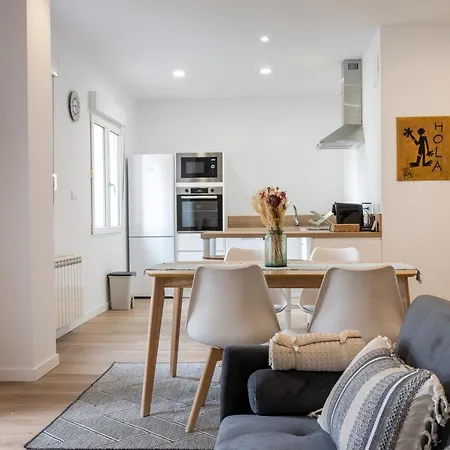 Con Jardin En El Antiguo Апартаменти Ов'єдо