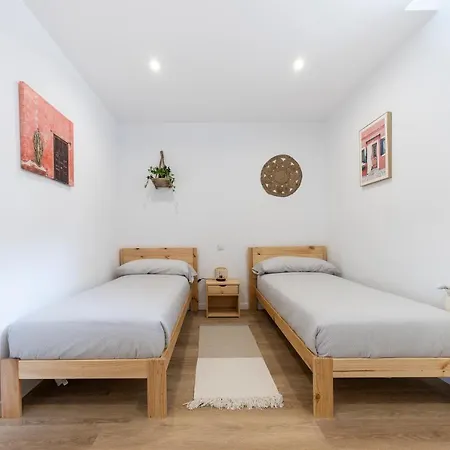 Apartment Con Jardin En El Antiguo