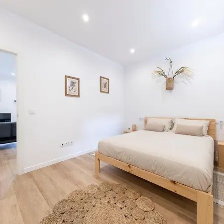 Con Jardin En El Antiguo Oviédo